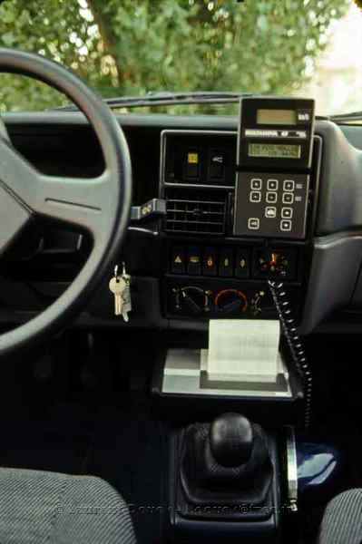 1990070012.jpg